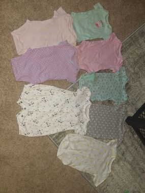 Lot Of 8- Baby Girls Assorted Short-Sleeve Onesie Set - Pastel Mix